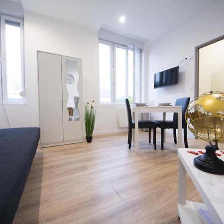 Mahora - Charmant Studio Home Staging Au Centre-Ville Saint-Quentin  Exterior photo