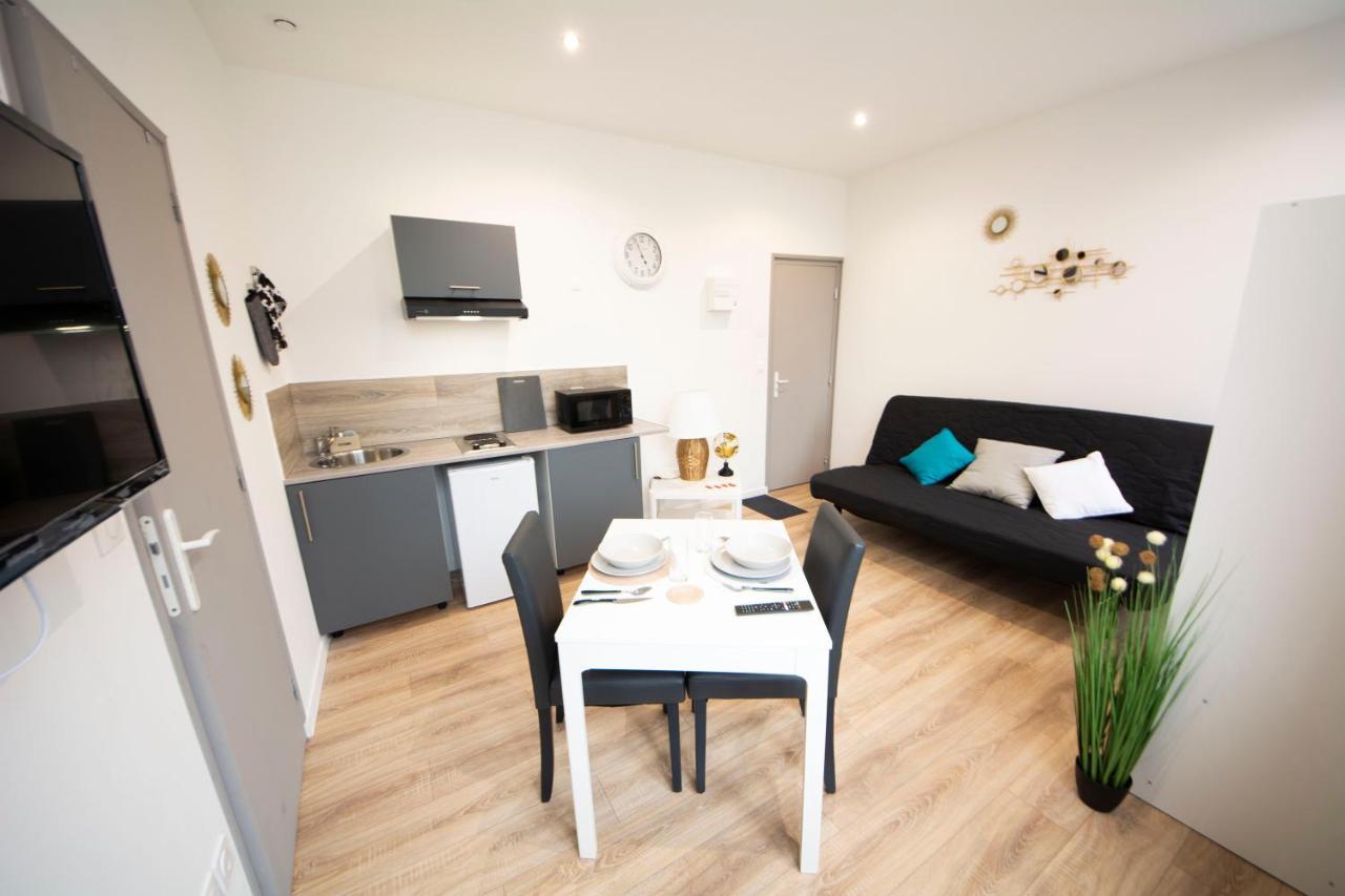 Mahora - Charmant Studio Home Staging Au Centre-Ville Saint-Quentin  Exterior photo